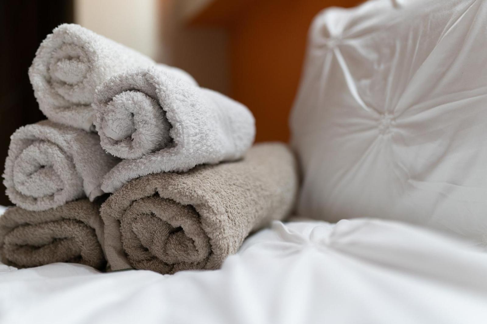 4 Rooms Unirii 47 Bucureşti Ngoại thất bức ảnh