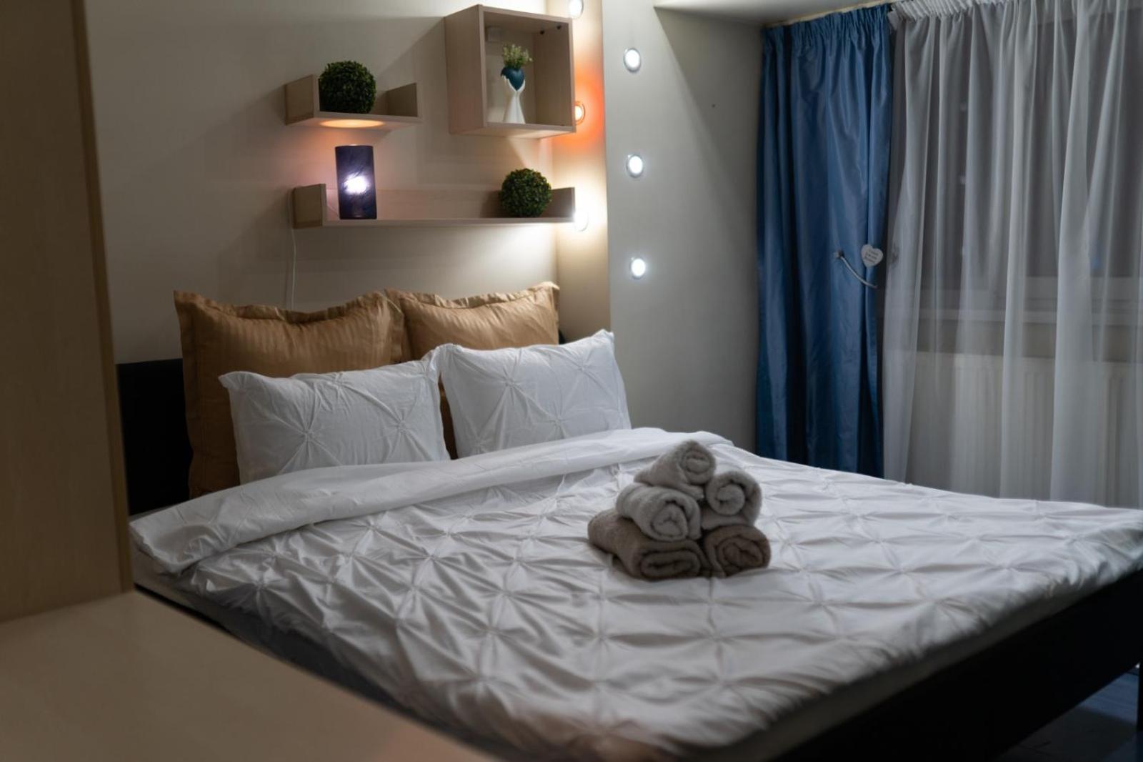 4 Rooms Unirii 47 Bucureşti Ngoại thất bức ảnh