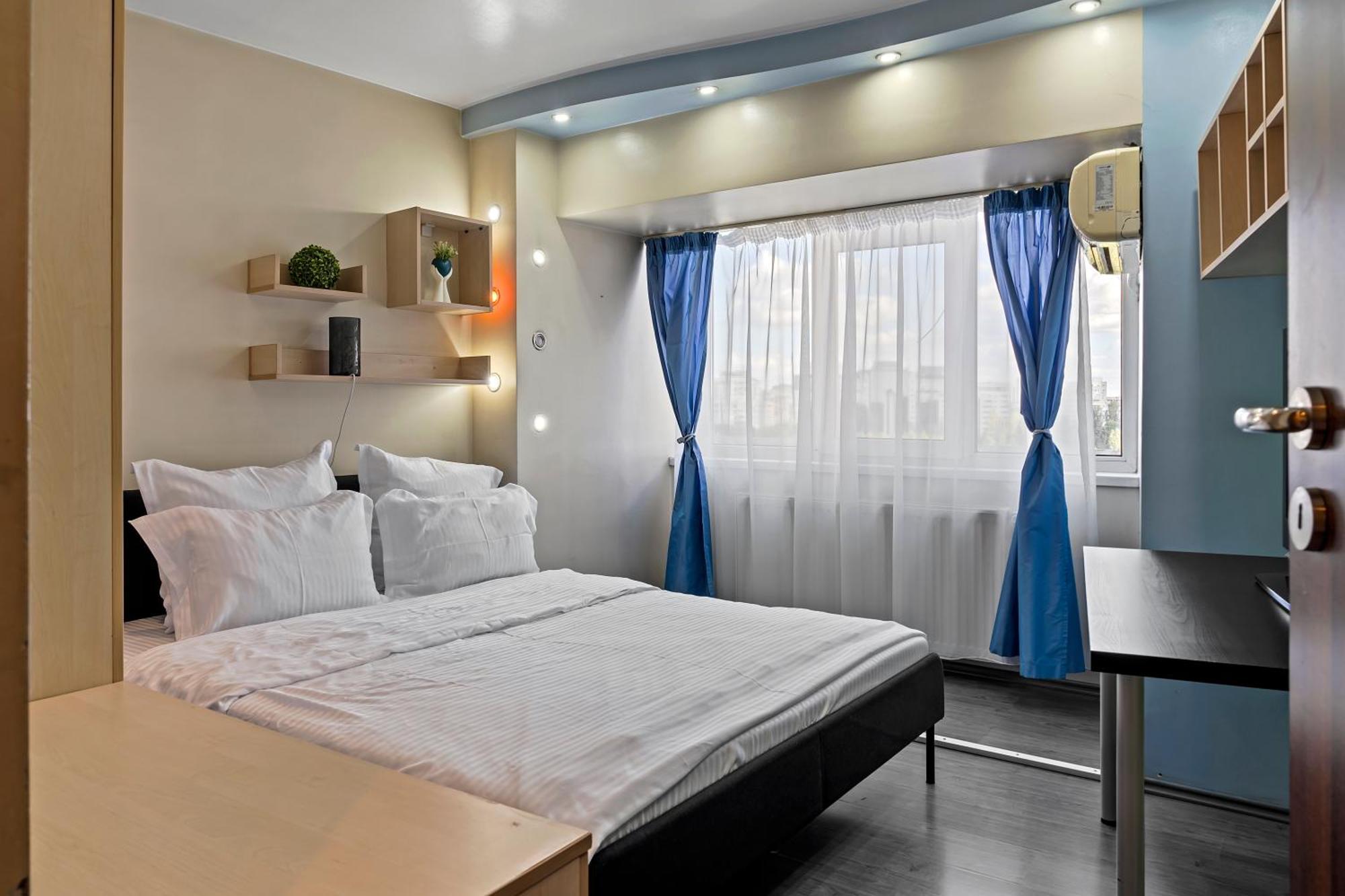 4 Rooms Unirii 47 Bucureşti Ngoại thất bức ảnh