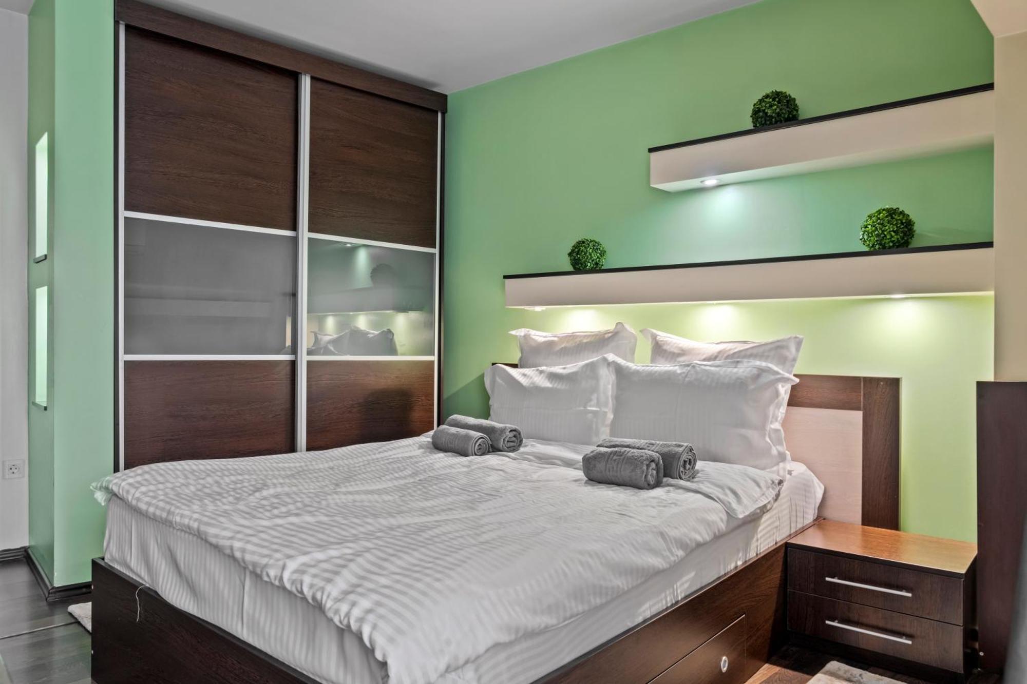4 Rooms Unirii 47 Bucureşti Ngoại thất bức ảnh