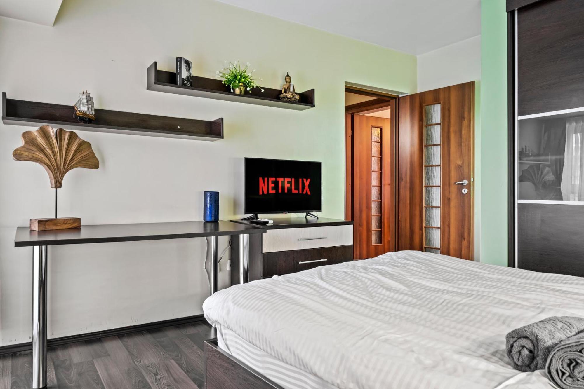 4 Rooms Unirii 47 Bucureşti Ngoại thất bức ảnh