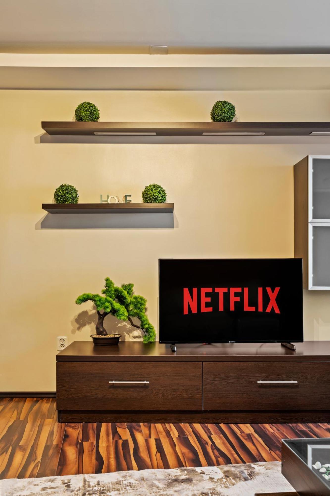 4 Rooms Unirii 47 Bucureşti Ngoại thất bức ảnh